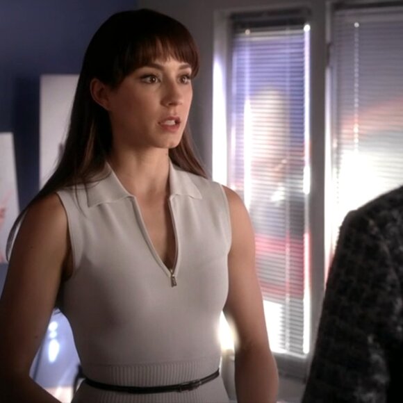 Jason Wu Thuya Knit Polo Dress With Flounce Hem ALT ASO Spencer Hastings - Picture 6 of 8